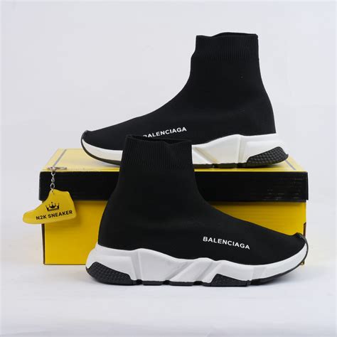 balenciaga official website uk.